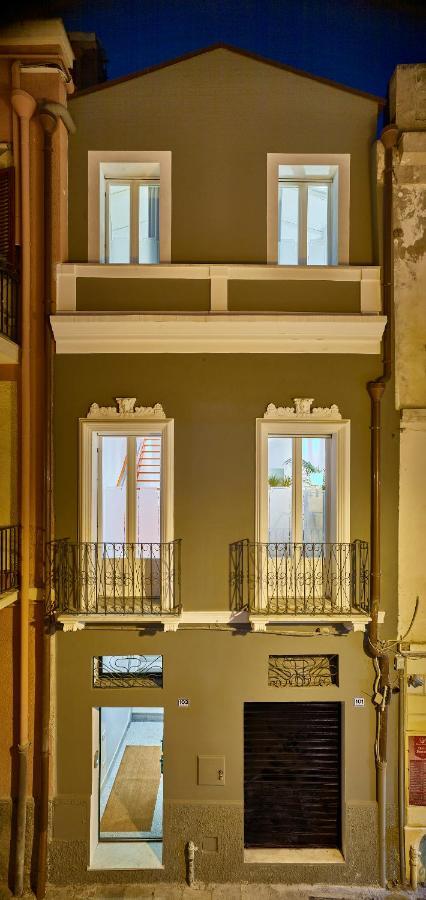 Right House - Indipendent In Characteristic Marina District Appartement Cagliari Buitenkant foto